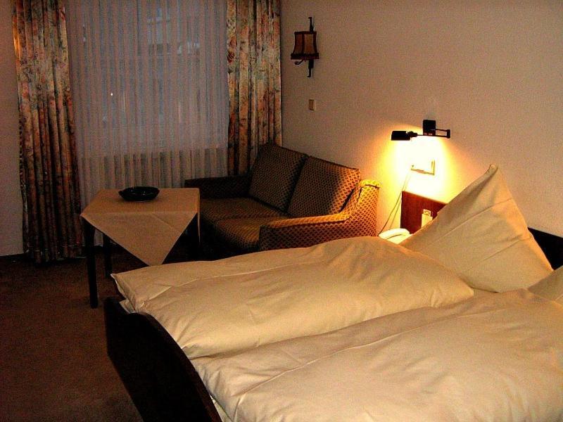 Hotel Restaurant Baeren ฟรอยเดนชตัดท์ ห้อง รูปภาพ